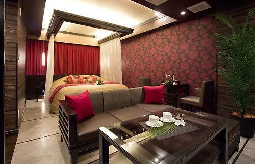 Hotel And Spa Lotus Modern (Adults Only) Kyoto 2*,