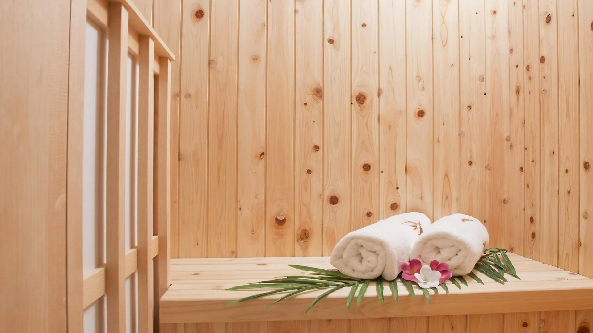 Hotel And Spa Lotus Modern (Adults Only) Kyoto 2*,  Japon