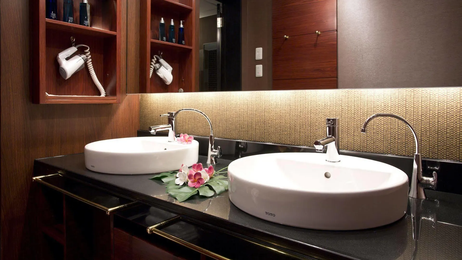 Hotel And Spa Lotus Modern (Adults Only) Kyoto