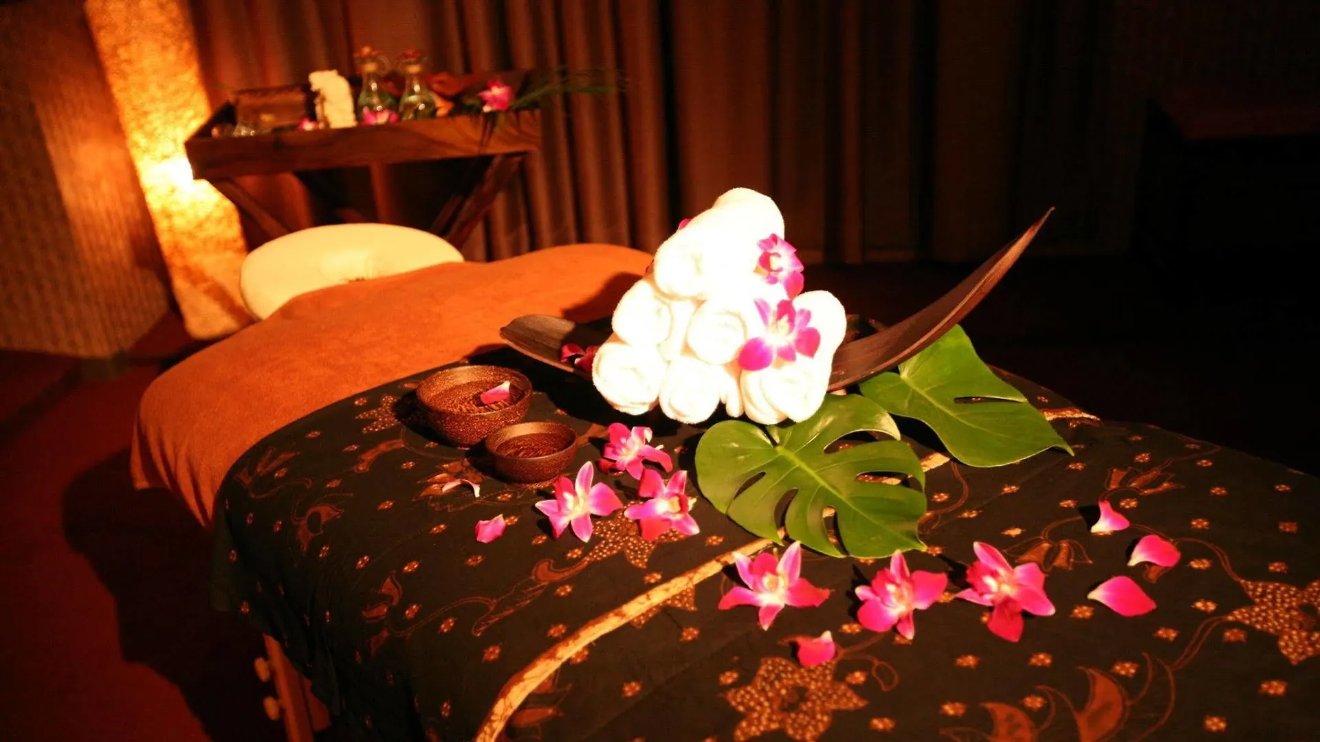 Hotel And Spa Lotus Modern (Adults Only) Kyoto