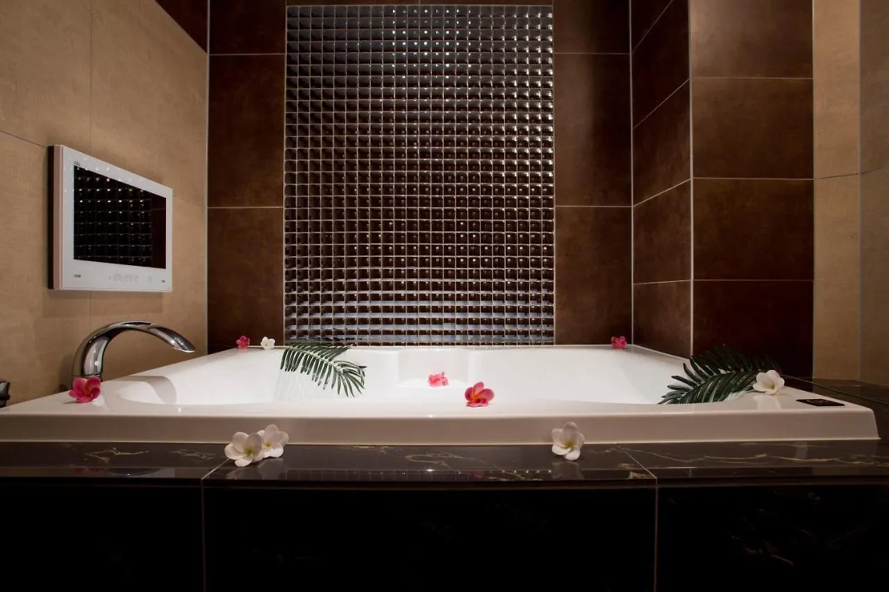 Hotel And Spa Lotus Modern (Adults Only) Kyoto