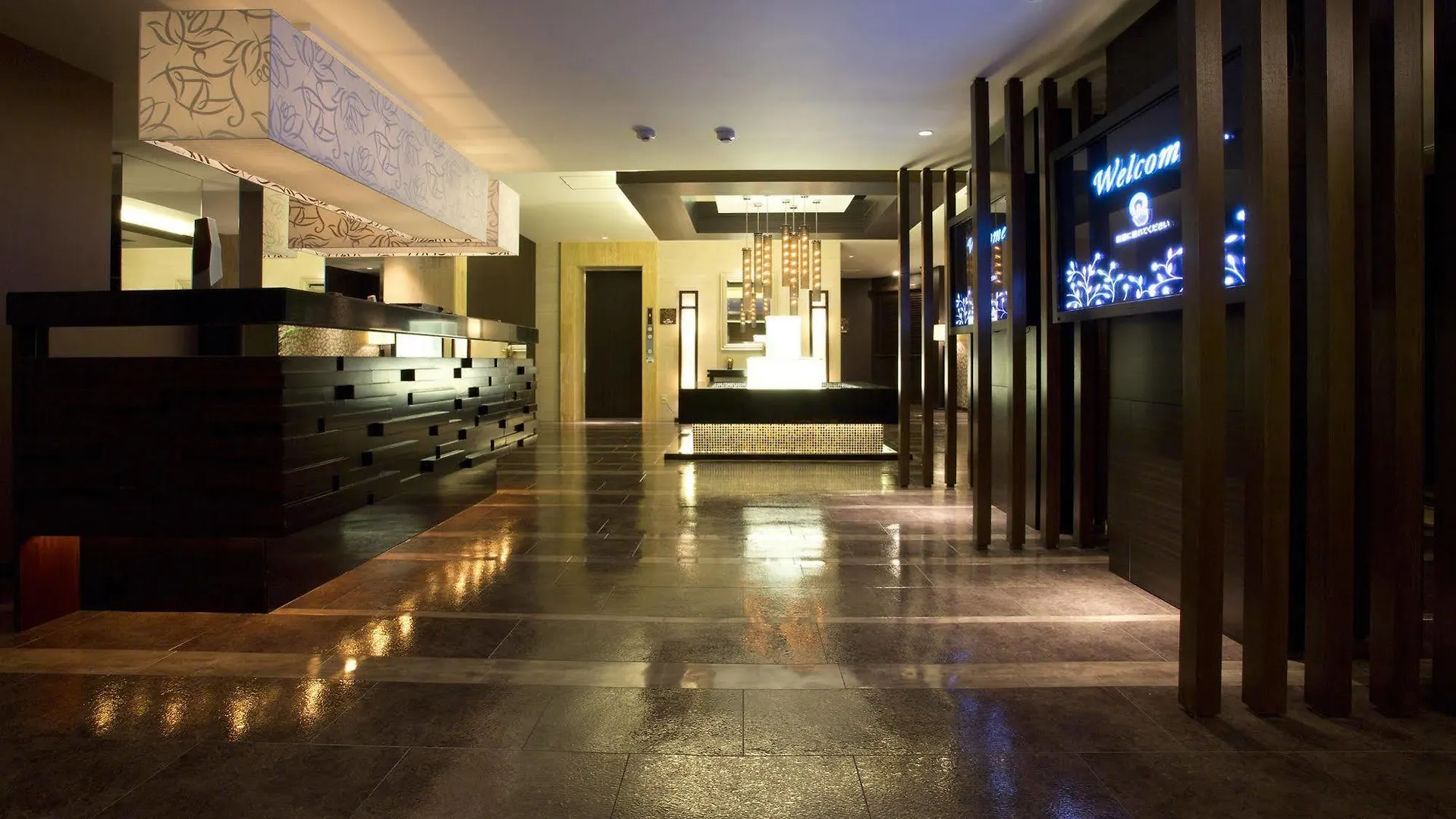 Hotel And Spa Lotus Modern (Adults Only) Kyoto 2*,  Japan